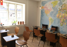 Indlæs billede til gallerivisning Privat vinaften i Søborg Vinhus med 6 vine samt ost- og charcuterie